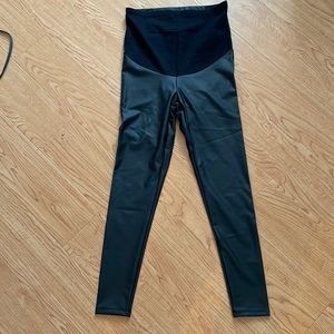 Pleather maternity pants size small. Work once. Excellent condition